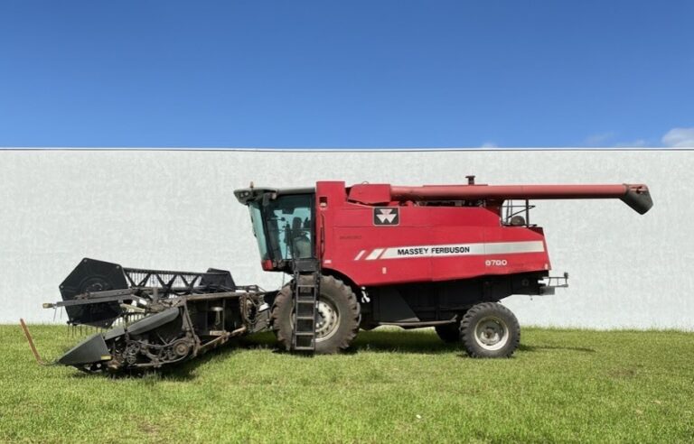 Colheitadeira MF 9790 – PLATAFORMA 30 PÉS